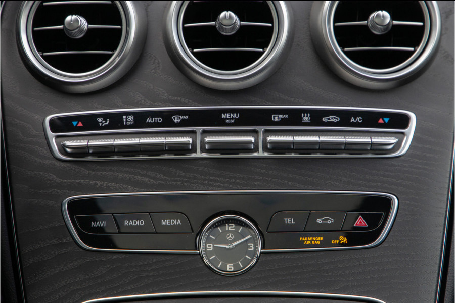 Mercedes-Benz C-Klasse Estate 300 e AMG Premium, Nightpack, Panorama, Burmester, Luchtvering, Carplay, Digital cockpit, Facelift 2020