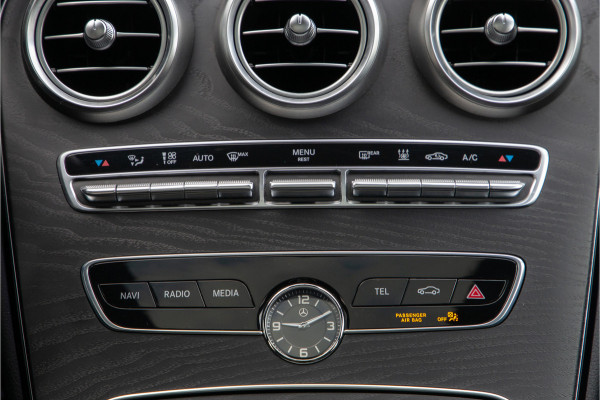Mercedes-Benz C-Klasse Estate 300 e AMG Premium, Nightpack, Panorama, Burmester, Luchtvering, Carplay, Digital cockpit, Facelift 2020