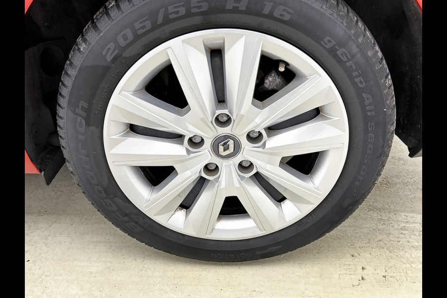 Renault Mégane 1.3 TCe 141PK 5Drs. Business Zen / Airco-ecc./ Navigatie / Radio multimedia / Cruisecontrol / Apk 07-2027