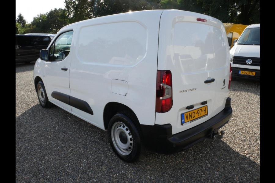 Peugeot Partner 1.5 BlueHDI Premium 75PK Airco Cruise Trekhaak
