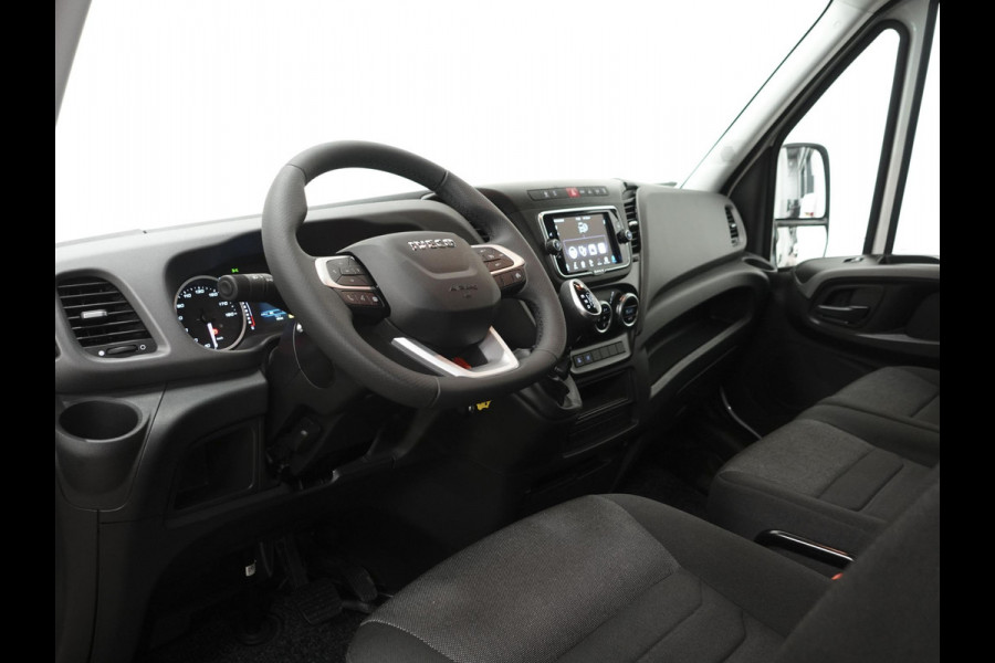 Iveco Daily 40C18 3.0 180pk Automaat Bakwagen Laadklep Airco Cruise Control Navigatie Camera