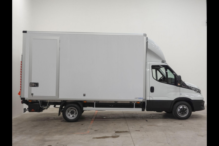 Iveco Daily 40C18 3.0 180pk Automaat Bakwagen Laadklep Airco Cruise Control Navigatie Camera