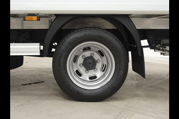 Iveco Daily 40C18 3.0 180pk Automaat Bakwagen Laadklep Airco Cruise Control Navigatie Camera