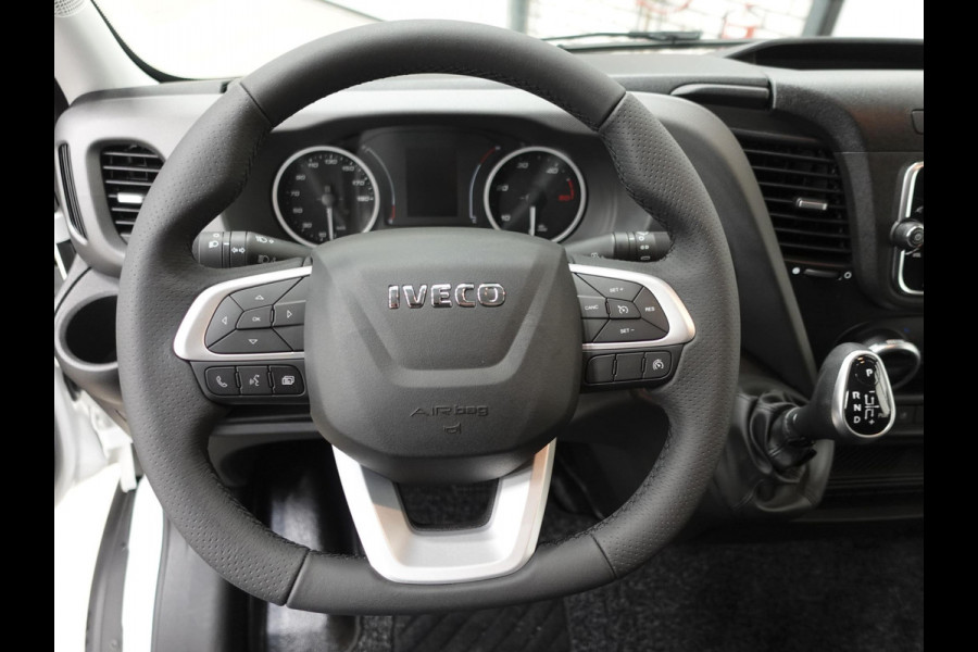 Iveco Daily 40C18 3.0 180pk Automaat Bakwagen Laadklep Airco Cruise Control Navigatie Camera