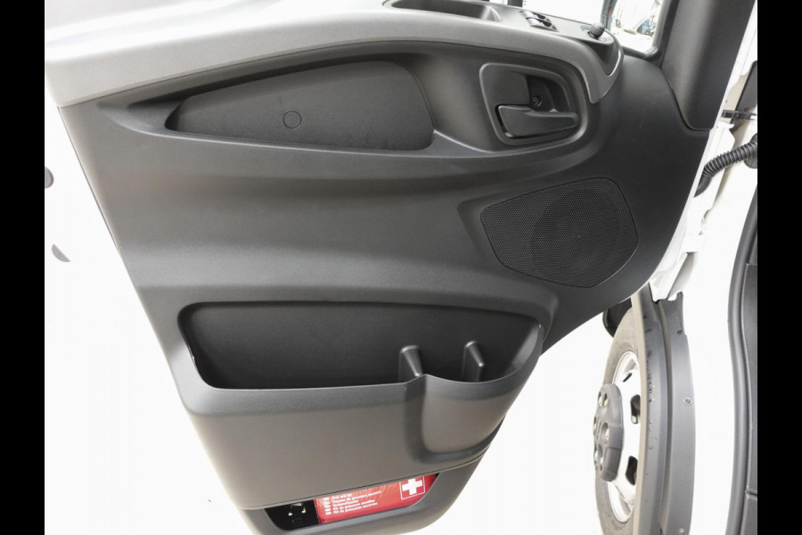 Iveco Daily 40C18 3.0 180pk Automaat Bakwagen Laadklep Airco Cruise Control Navigatie Camera