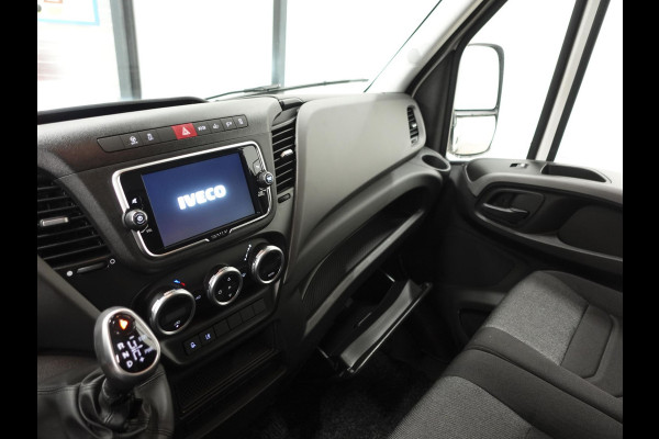 Iveco Daily 40C18 3.0 180pk Automaat Bakwagen Laadklep Airco Cruise Control Navigatie Camera