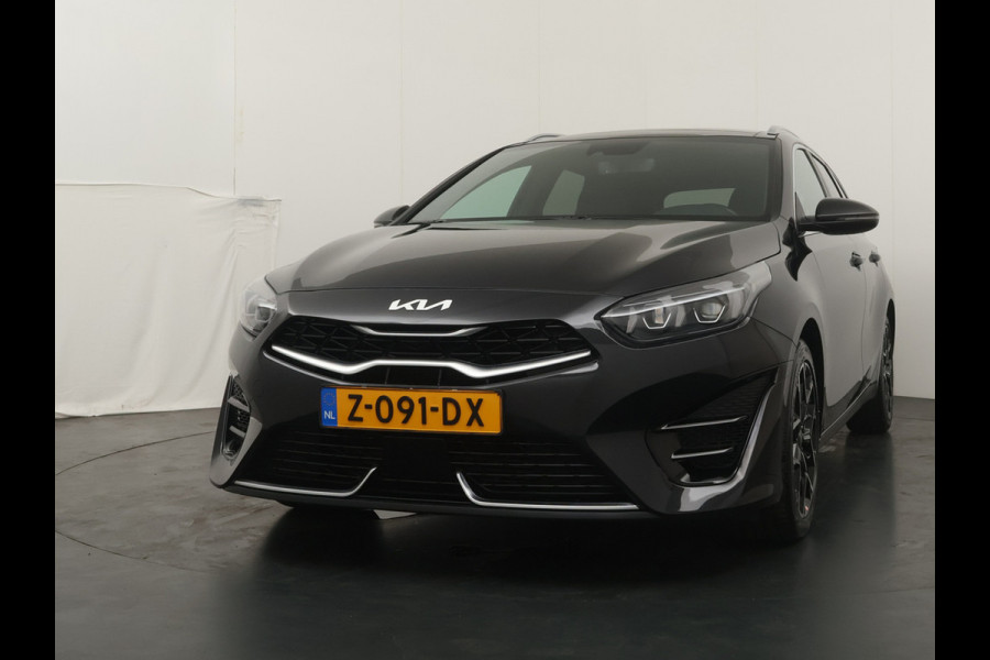 Kia Ceed Sportswagon 1.5 T-GDi GT-Line AUTOMAAT Stoel-/Stuurverwarming - Apple Carplay/Android Auto - Schuif-/Kanteldak - Achteruitrijcamera - Climate Control - Fabrieksgarantie t/m 03-2031
