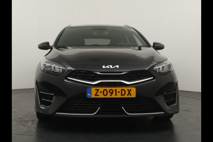 Kia Ceed Sportswagon 1.5 T-GDi GT-Line AUTOMAAT Stoel-/Stuurverwarming - Apple Carplay/Android Auto - Schuif-/Kanteldak - Achteruitrijcamera - Climate Control - Fabrieksgarantie t/m 03-2031