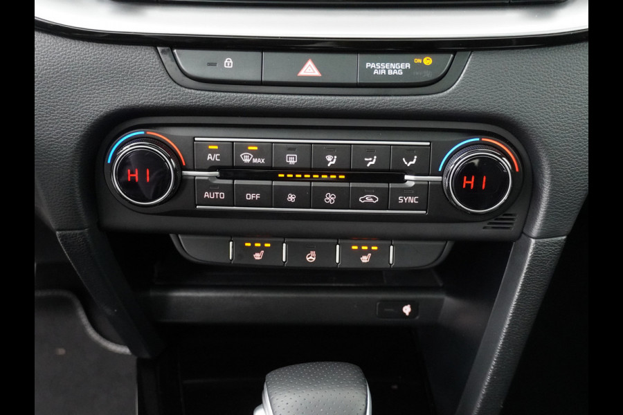 Kia Ceed Sportswagon 1.5 T-GDi GT-Line AUTOMAAT Stoel-/Stuurverwarming - Apple Carplay/Android Auto - Schuif-/Kanteldak - Achteruitrijcamera - Climate Control - Fabrieksgarantie t/m 03-2031