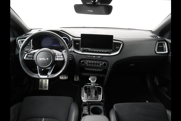 Kia Ceed Sportswagon 1.5 T-GDi GT-Line AUTOMAAT Stoel-/Stuurverwarming - Apple Carplay/Android Auto - Schuif-/Kanteldak - Achteruitrijcamera - Climate Control - Fabrieksgarantie t/m 03-2031