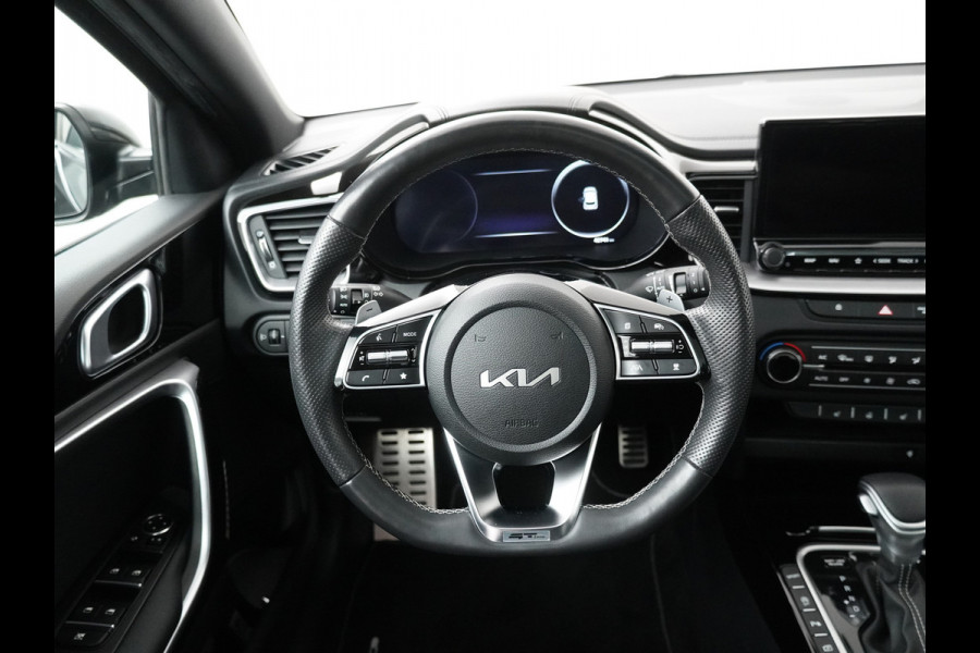Kia Ceed Sportswagon 1.5 T-GDi GT-Line AUTOMAAT Stoel-/Stuurverwarming - Apple Carplay/Android Auto - Schuif-/Kanteldak - Achteruitrijcamera - Climate Control - Fabrieksgarantie t/m 03-2031
