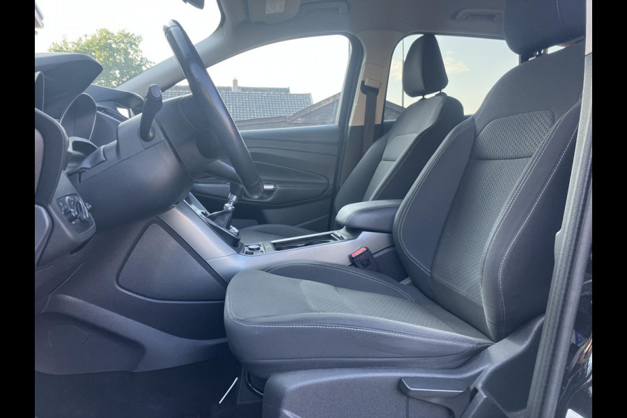 Ford Kuga 1.5 EcoBoost Titanium | Camera | Trekhaak | Apple Carplay