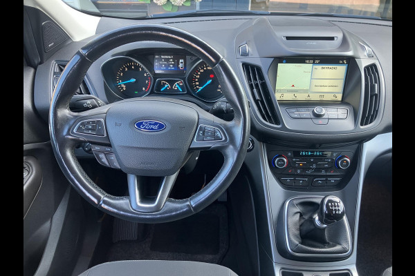 Ford Kuga 1.5 EcoBoost Titanium | Camera | Trekhaak | Apple Carplay