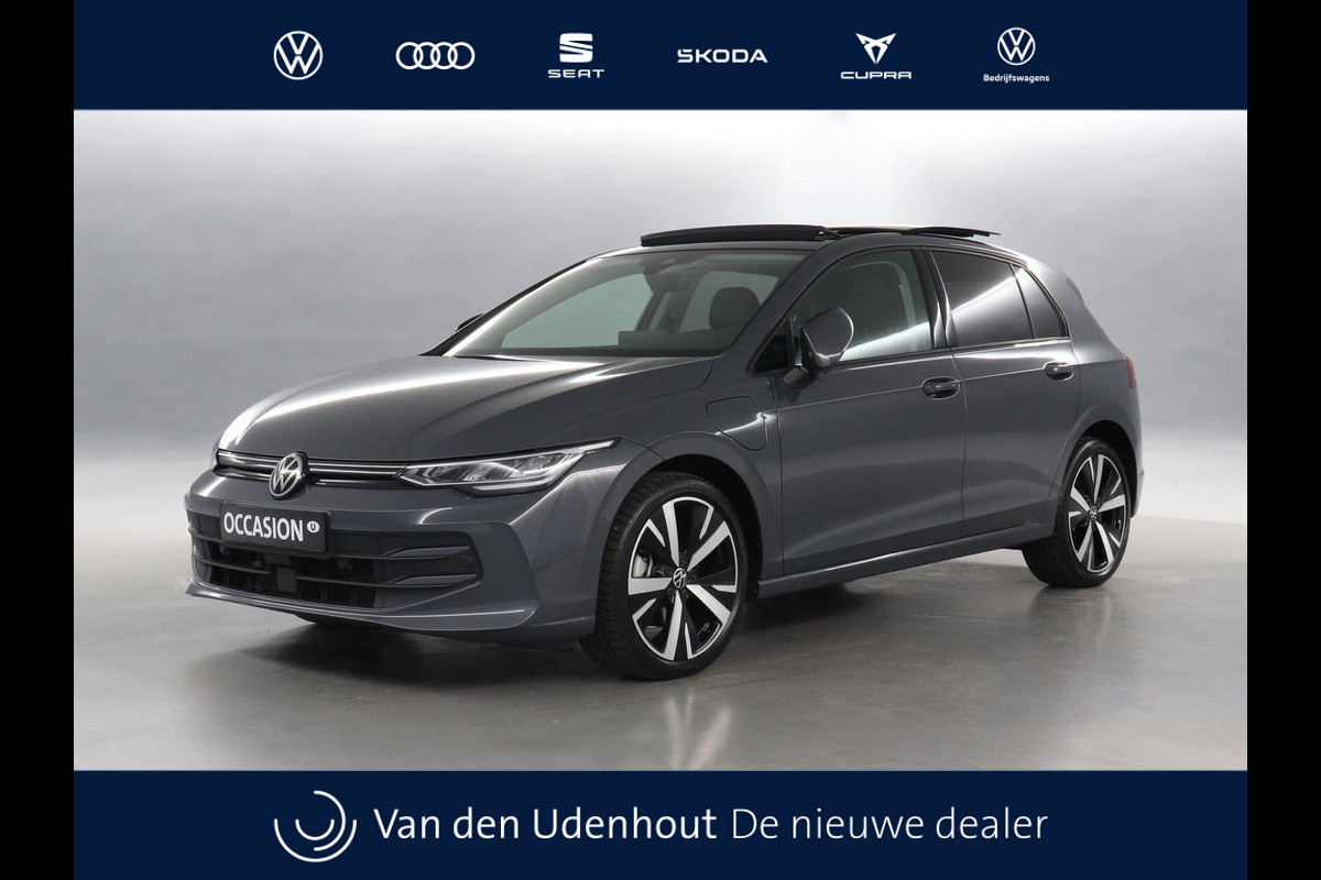 Volkswagen Golf 1.5 eHybrid 204pk Life Edition DSG | Panoramadak | Stoel+Stuurverwarming | Camera Demo Jesse