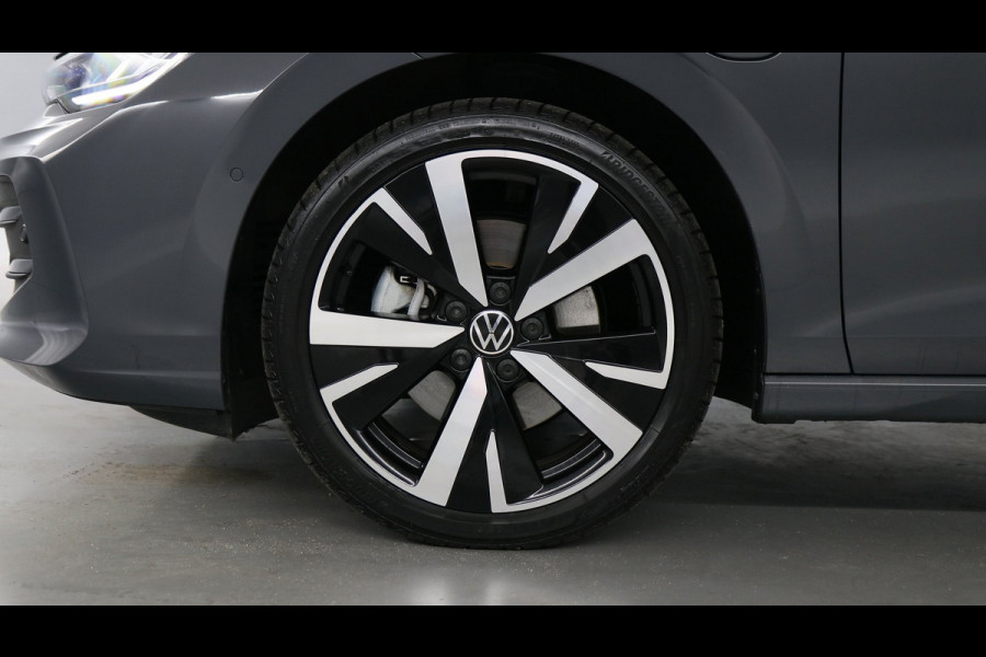 Volkswagen Golf 1.5 eHybrid 204pk Life Edition DSG | Panoramadak | Stoel+Stuurverwarming | Camera Demo Jesse