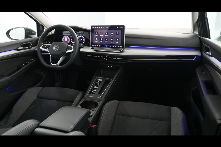 Volkswagen Golf 1.5 eHybrid 204pk Life Edition DSG | Panoramadak | Stoel+Stuurverwarming | Camera Demo Jesse