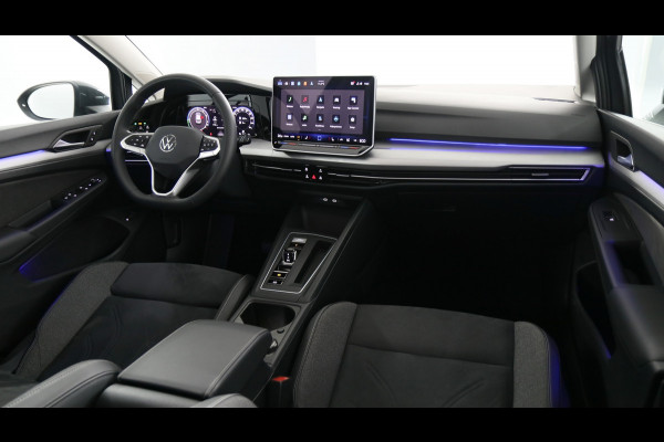 Volkswagen Golf 1.5 eHybrid 204pk Life Edition DSG | Panoramadak | Stoel+Stuurverwarming | Camera Demo Jesse