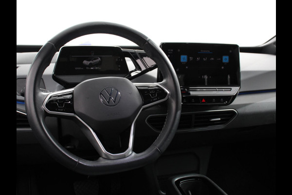 Volkswagen ID.3 Pro 58 kWh SOH 92% Navigatie Apple CarPlay Android Auto Parkeerhulp Adaptive Cruise Control Stoel- en stuurverwarming Full Led Climate Control Lichtmetalen velgen