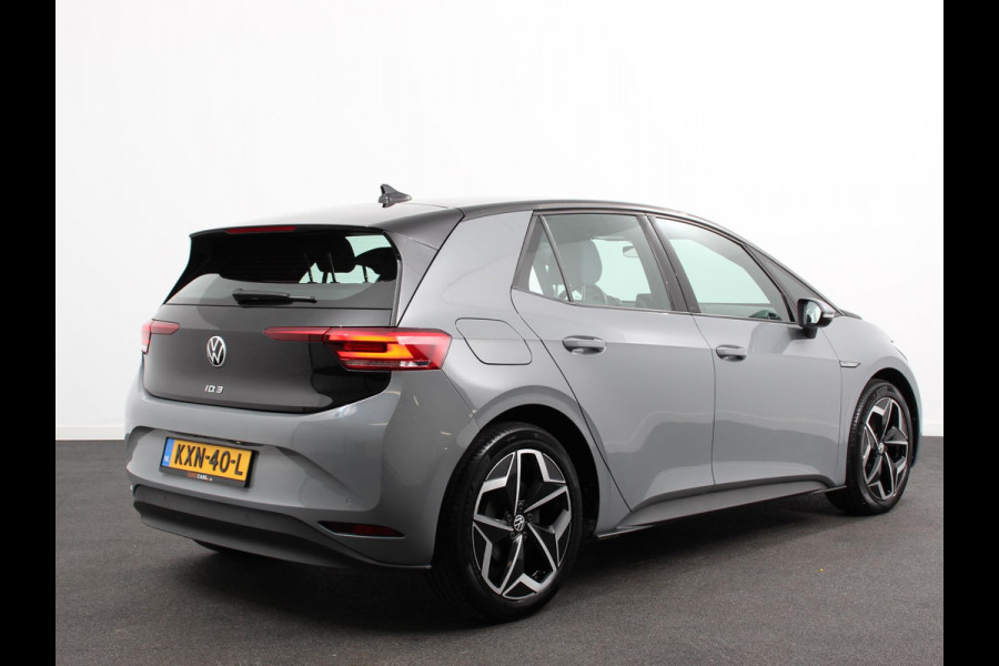 Volkswagen ID.3 Pro 58 kWh SOH 92% Navigatie Apple CarPlay Android Auto Parkeerhulp Adaptive Cruise Control Stoel- en stuurverwarming Full Led Climate Control Lichtmetalen velgen