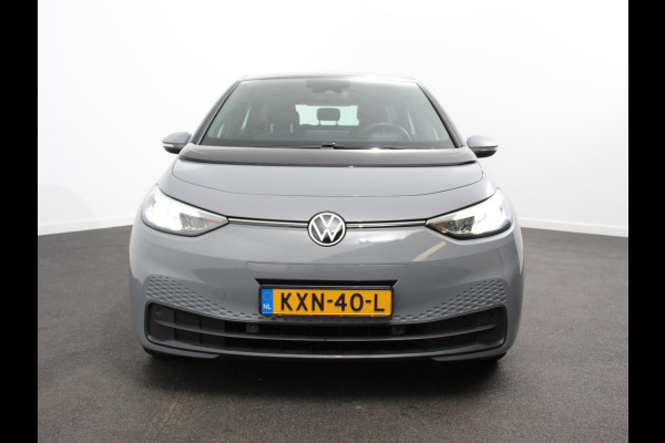 Volkswagen ID.3 Pro 58 kWh SOH 92% Navigatie Apple CarPlay Android Auto Parkeerhulp Adaptive Cruise Control Stoel- en stuurverwarming Full Led Climate Control Lichtmetalen velgen