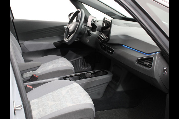 Volkswagen ID.3 Pro 58 kWh SOH 92% Navigatie Apple CarPlay Android Auto Parkeerhulp Adaptive Cruise Control Stoel- en stuurverwarming Full Led Climate Control Lichtmetalen velgen