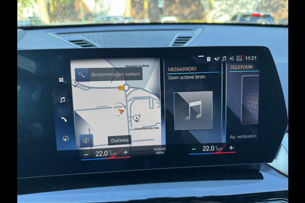 BMW X1 xDrive25e X-Line High Executive PHEV | VAN: 35.900,- VOOR: 32.877,- UW HERFSTVOORDEEL: 3.023,- | HEAD UP DISPLAY | LEDER | STOELVERWARMING| COMFORT ACCESS| ELEK. ACHTERKLEP| ELEK. WEGKLAPBARE TREKHAAK| HUD| 360 CAMERA| APPLE CARPLAY