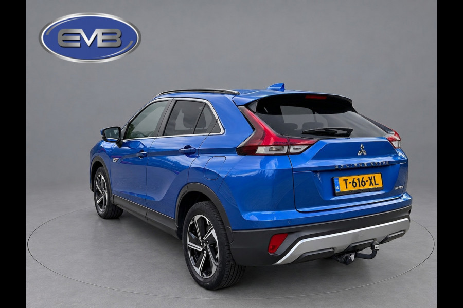 Mitsubishi Eclipse Cross 2.4 PHEV Intense+, trekhaak, stoelverwarming, achteruitrijcamera, vele opties
