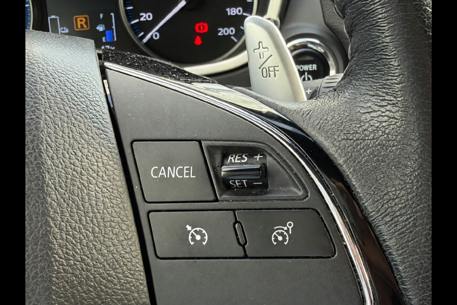 Mitsubishi Eclipse Cross 2.4 PHEV Intense+, trekhaak, stoelverwarming, achteruitrijcamera, vele opties