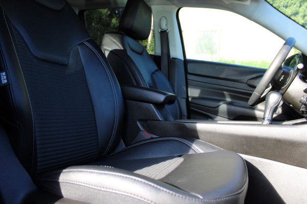 Jeep Compass 4xe 190 Plug-in Hybrid Electric Night Eagle Aut. NAVI / LEER / CAMERA