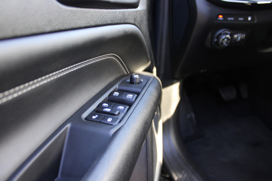 Jeep Compass 4xe 190 Plug-in Hybrid Electric Night Eagle Aut. NAVI / LEER / CAMERA