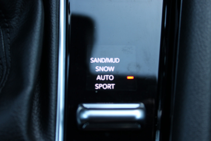 Jeep Compass 4xe 190 Plug-in Hybrid Electric Night Eagle Aut. NAVI / LEER / CAMERA