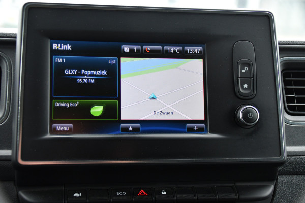 Renault Master T35 2.3 dCi 150 L2H2 Black Edition Cruise, Camera, Carplay, 136pk, Automaat Multimedia, LED, NAVI, Trekhaak, Uniek!