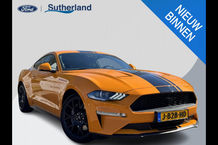 Ford Mustang Fastback 2.3 EcoBoost 289pk | Custom Pack Black | Lederen bekleding | Navigatie full map | Voorstoelen verwarmd en geventileerd | Audio installatie premium | Twister Orange