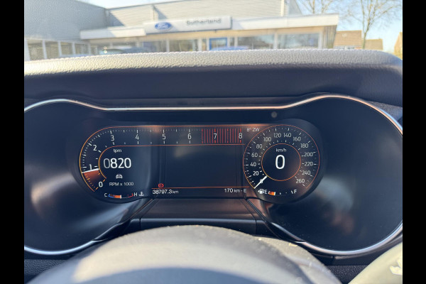 Ford Mustang Fastback 2.3 EcoBoost 289pk | Custom Pack Black | Lederen bekleding | Navigatie full map | Voorstoelen verwarmd en geventileerd | Audio installatie premium | Twister Orange