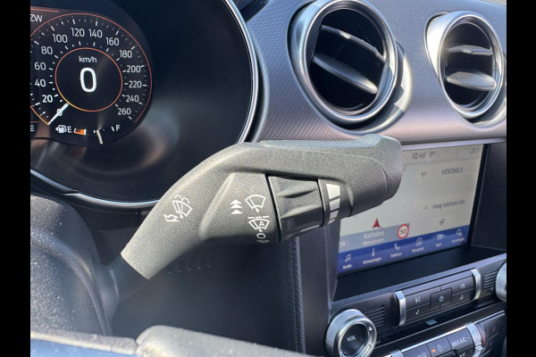 Ford Mustang Fastback 2.3 EcoBoost 289pk | Custom Pack Black | Lederen bekleding | Navigatie full map | Voorstoelen verwarmd en geventileerd | Audio installatie premium | Twister Orange
