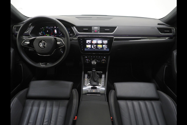 Škoda Superb Combi 1.4 TSI iV Laurin & Klement | Panoramadak | Leder | Trekhaak | Massage | 360 | Canton | Memory | Carplay