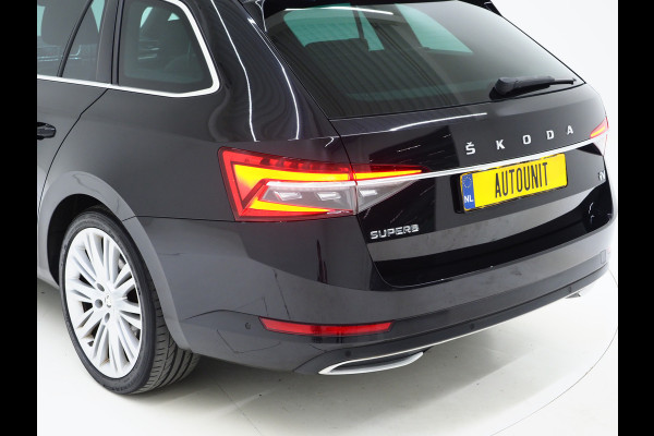 Škoda Superb Combi 1.4 TSI iV Laurin & Klement | Panoramadak | Leder | Trekhaak | Massage | 360 | Canton | Memory | Carplay