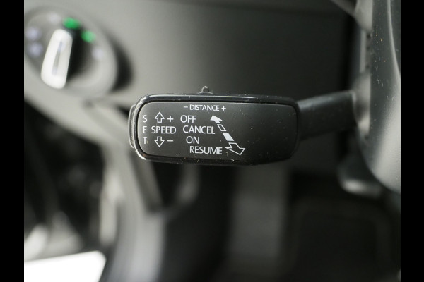 Škoda Superb Combi 1.4 TSI iV Laurin & Klement | Panoramadak | Leder | Trekhaak | Massage | 360 | Canton | Memory | Carplay