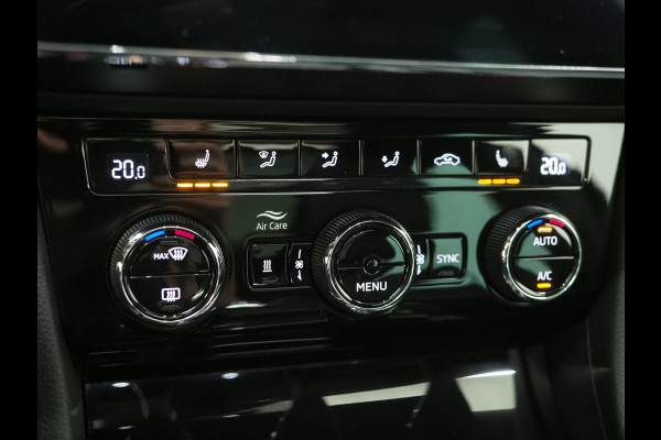 Škoda Superb Combi 1.4 TSI iV Laurin & Klement | Panoramadak | Leder | Trekhaak | Massage | 360 | Canton | Memory | Carplay