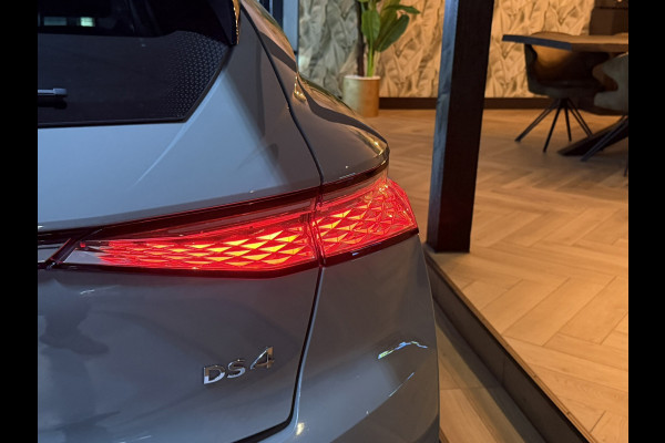 DS DS 4 E-Tense 220PK SOH 95% |Trekhaak|Plug-in Hybrid|Trekhaak|CarPlay|Leder|ADAS|Garantie|Rijklaar