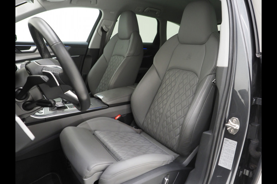 Audi A6 Avant 55 TFSI e quattro Competition Full Black | RS Stoelen | B&O Audio | Sfeerlicht | Memory | Camera | Adaptive Cruise