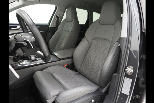 Audi A6 Avant 55 TFSI e quattro Competition Full Black | RS Stoelen | B&O Audio | Sfeerlicht | Memory | Camera | Adaptive Cruise