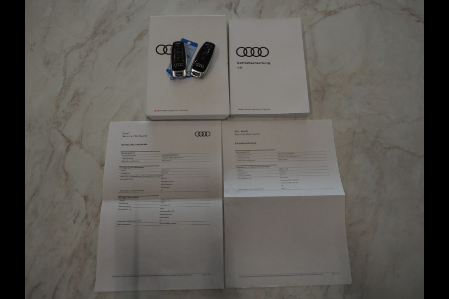 Audi A6 Avant 55 TFSI e quattro Competition Full Black | RS Stoelen | B&O Audio | Sfeerlicht | Memory | Camera | Adaptive Cruise