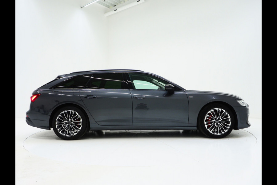 Audi A6 Avant 55 TFSI e quattro Competition Full Black | RS Stoelen | B&O Audio | Sfeerlicht | Memory | Camera | Adaptive Cruise