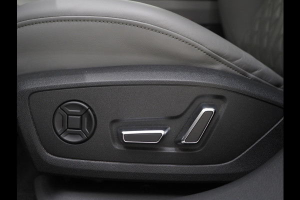 Audi A6 Avant 55 TFSI e quattro Competition Full Black | RS Stoelen | B&O Audio | Sfeerlicht | Memory | Camera | Adaptive Cruise