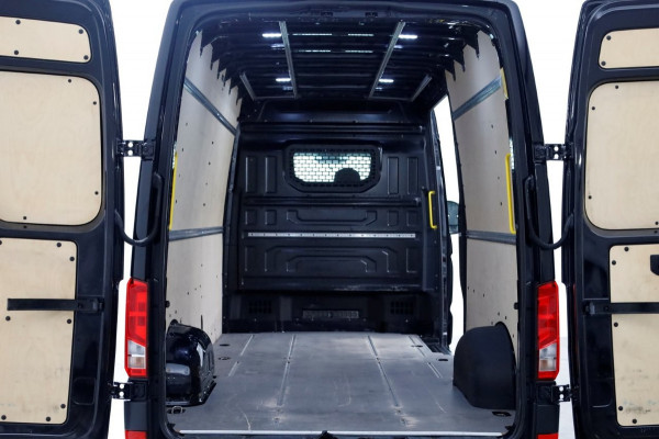 Volkswagen Crafter 35 2.0 TDI 177pk L4H3 (L3H2) Maxi Airco/Navi/Camera 01-2022
