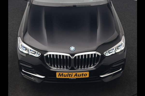 BMW X5 xDrive45e High Executive PHEV 395pk Dealer O.H. | Active Steering | Trekhaak Af Fabriek | Panodak | Luchtvering | Head Up | Adaptive Cruise | 360 Camera | Laser LED | Nappa Lederen Comfortstoelen Memory & Verwarmd | Adaptief Onderstel | Keyless | Sfeerverlichting | Apple Carplay | 21"L.M | Plug In Hybrid |