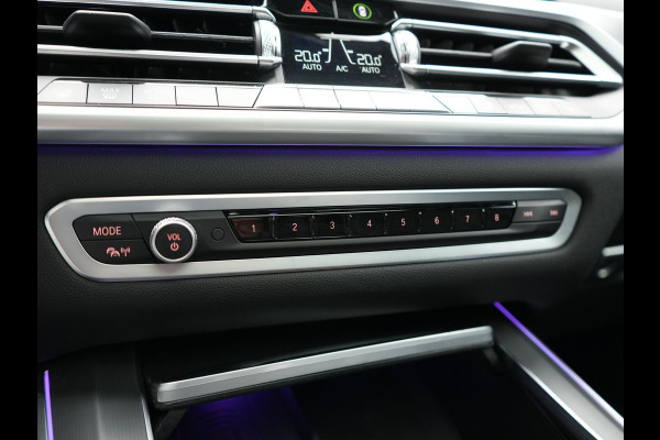 BMW X5 xDrive45e High Executive PHEV 395pk Dealer O.H. | Active Steering | Trekhaak Af Fabriek | Panodak | Luchtvering | Head Up | Adaptive Cruise | 360 Camera | Laser LED | Nappa Lederen Comfortstoelen Memory & Verwarmd | Adaptief Onderstel | Keyless | Sfeerverlichting | Apple Carplay | 21"L.M | Plug In Hybrid |