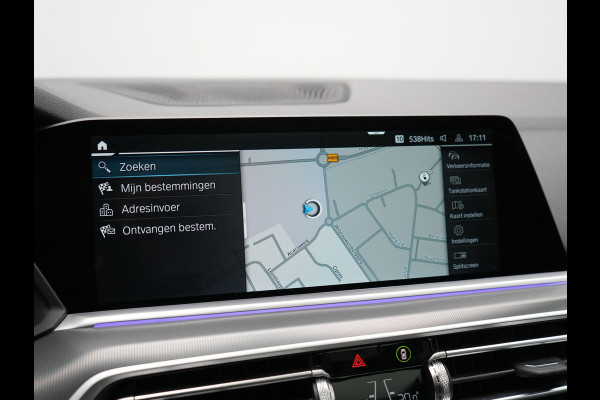 BMW X5 xDrive45e High Executive PHEV 395pk Dealer O.H. | Active Steering | Trekhaak Af Fabriek | Panodak | Luchtvering | Head Up | Adaptive Cruise | 360 Camera | Laser LED | Nappa Lederen Comfortstoelen Memory & Verwarmd | Adaptief Onderstel | Keyless | Sfeerverlichting | Apple Carplay | 21"L.M | Plug In Hybrid |