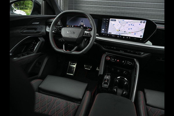 Audi Q5 E-Hybrid quattro 270KW S edition Competition | Wordt Verwacht! | Panoramadak | 5 Jr Garantie | Luchtvering | B&O | 360 Camera | Adaptive Cruise | Memory Seat | Ambiance Interieur | Stoelverwarming V+A | Stuurverwarming | Trekhaak |